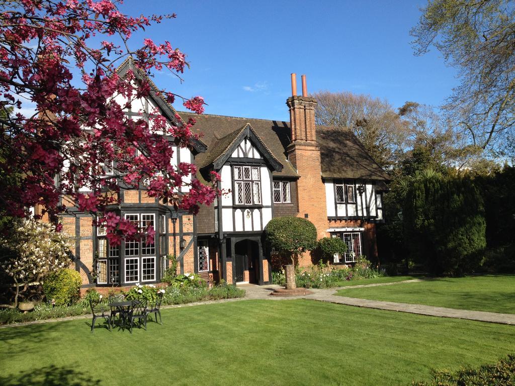 Tudor Grange Bournemouth Exterior photo