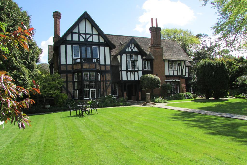Tudor Grange Bournemouth Exterior photo
