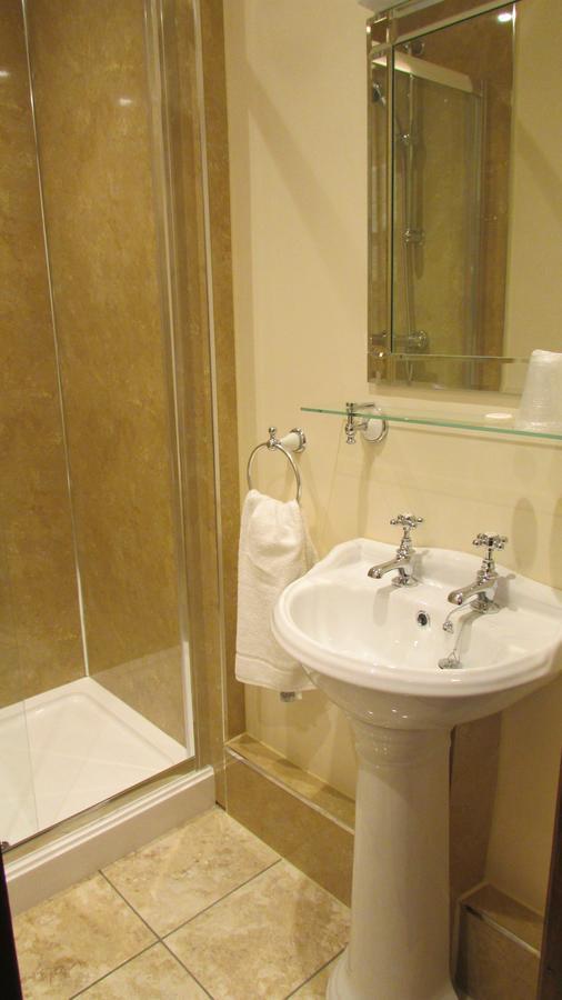 Tudor Grange Bournemouth Room photo