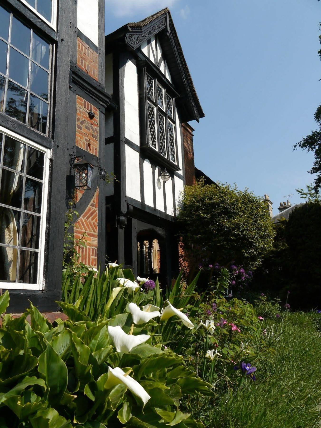 Tudor Grange Bournemouth Exterior photo